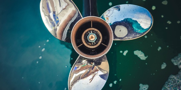 When Do Boats in Chicago Need a New Propeller? 4 Signs That the Answer is Now